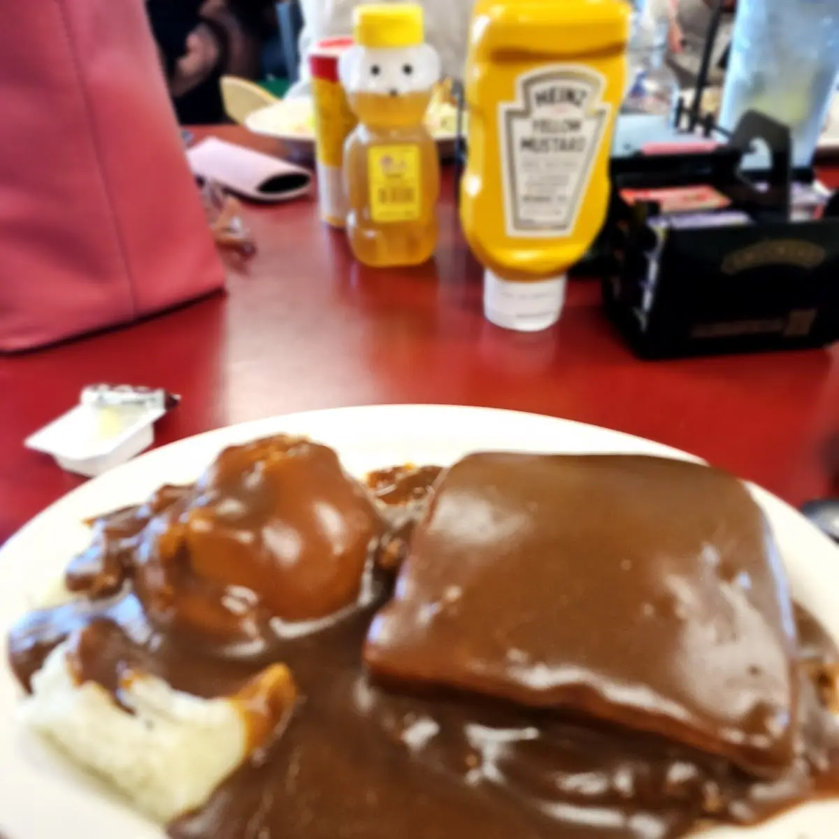 Hot Beef Sandwich with Mashed Potatoes