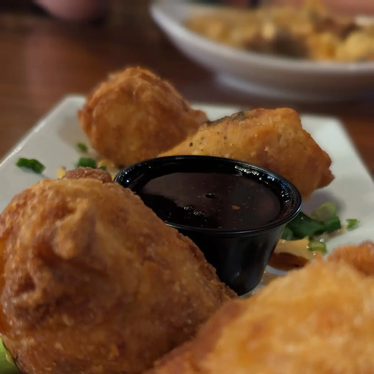 Macaroni and Cheese Egg Rolls