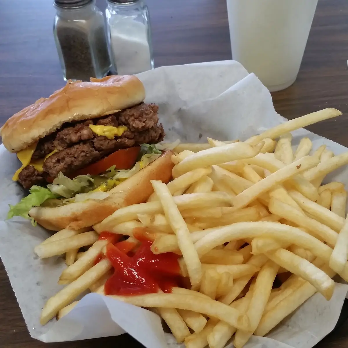 Boyer Burger