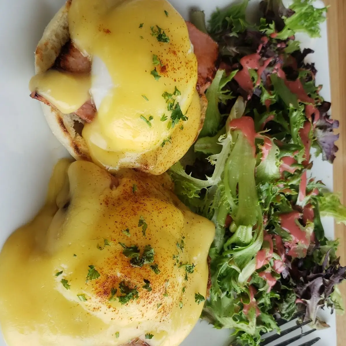 Classic Eggs Benedict