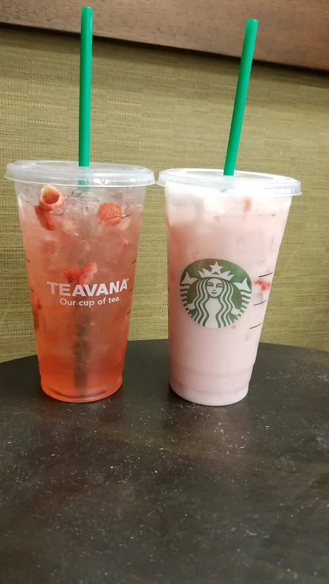 Strawberry Acai Refresher
