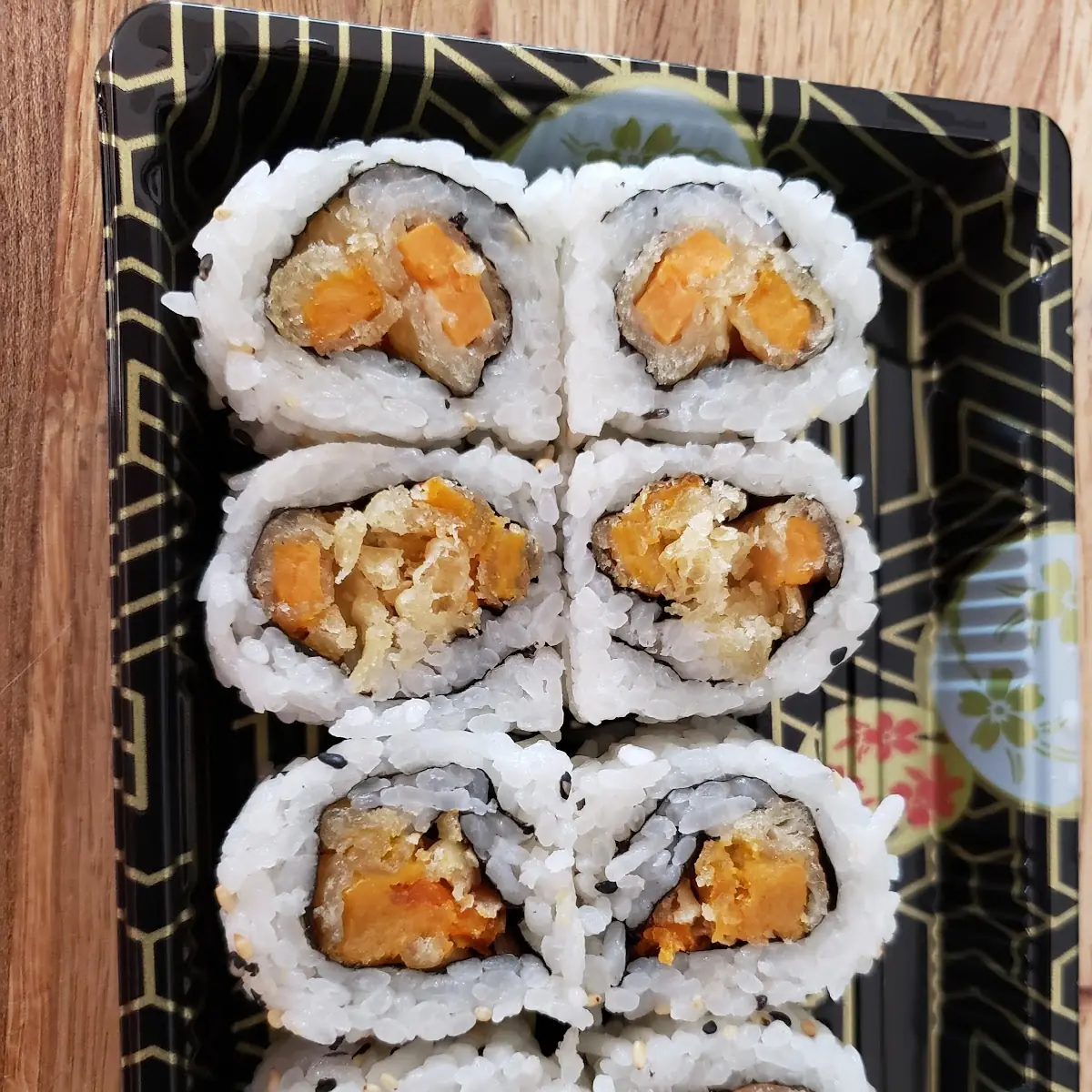 Sweet Potato Roll 8 pcs