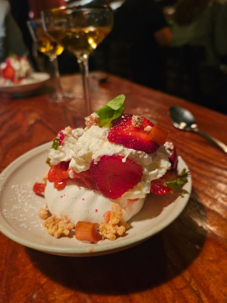 Highlights, Rose Ross Restaurant