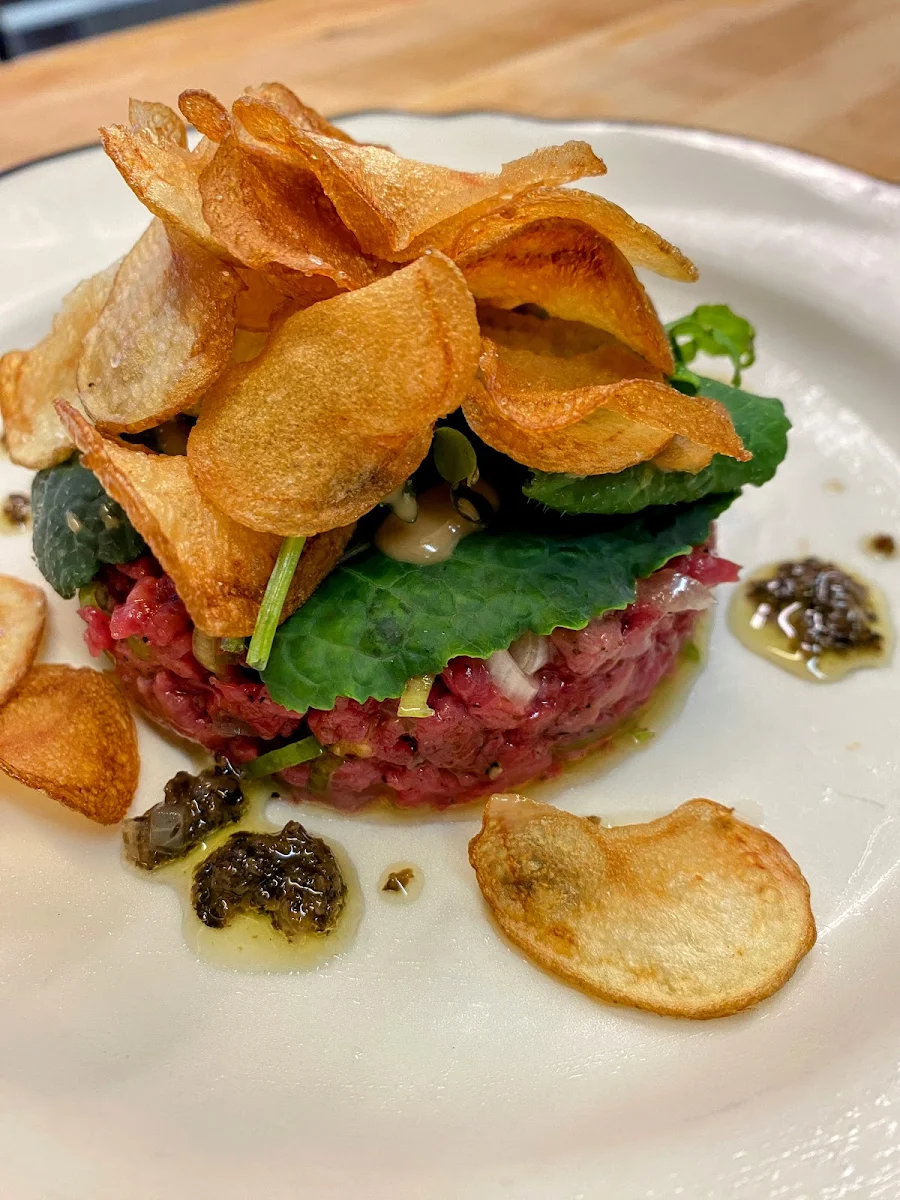 Highlights, Rose Ross Restaurant