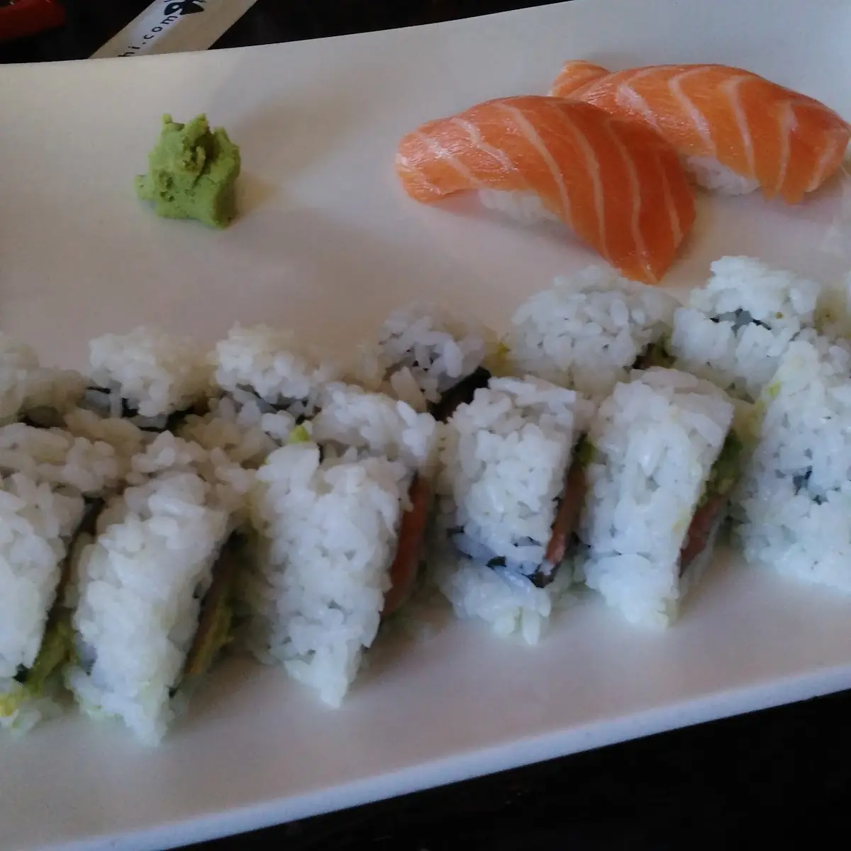 Alaskan Rolls Nigiri Sake