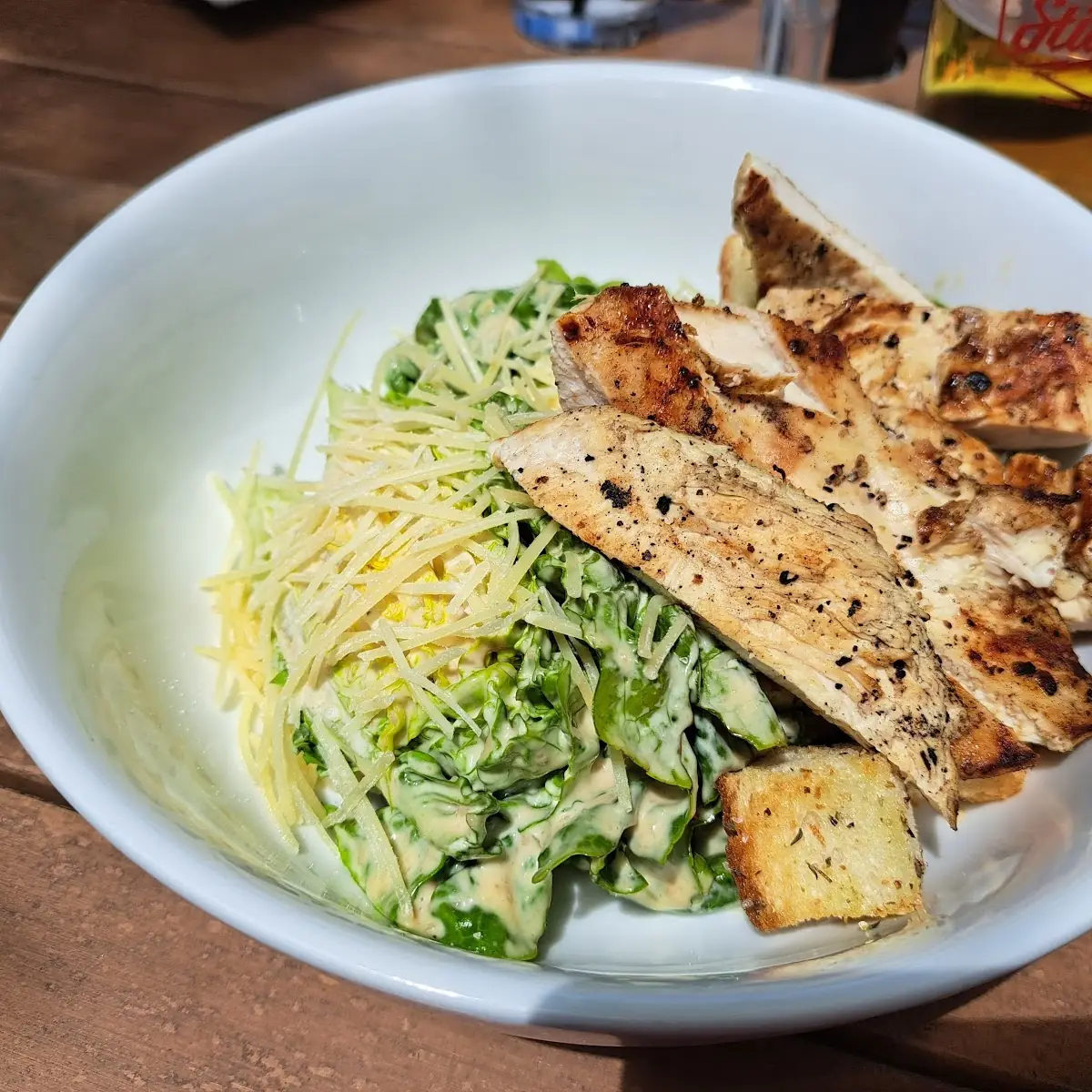 Ceasar Salad with Grilled Chicken