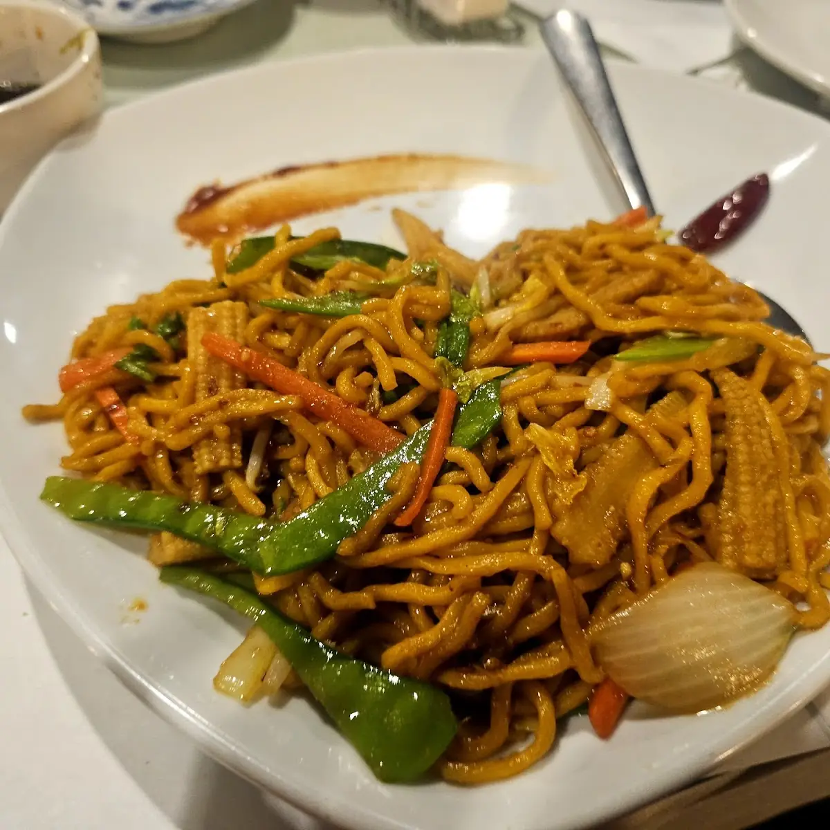 Vegetable Lo Mein Noodles
