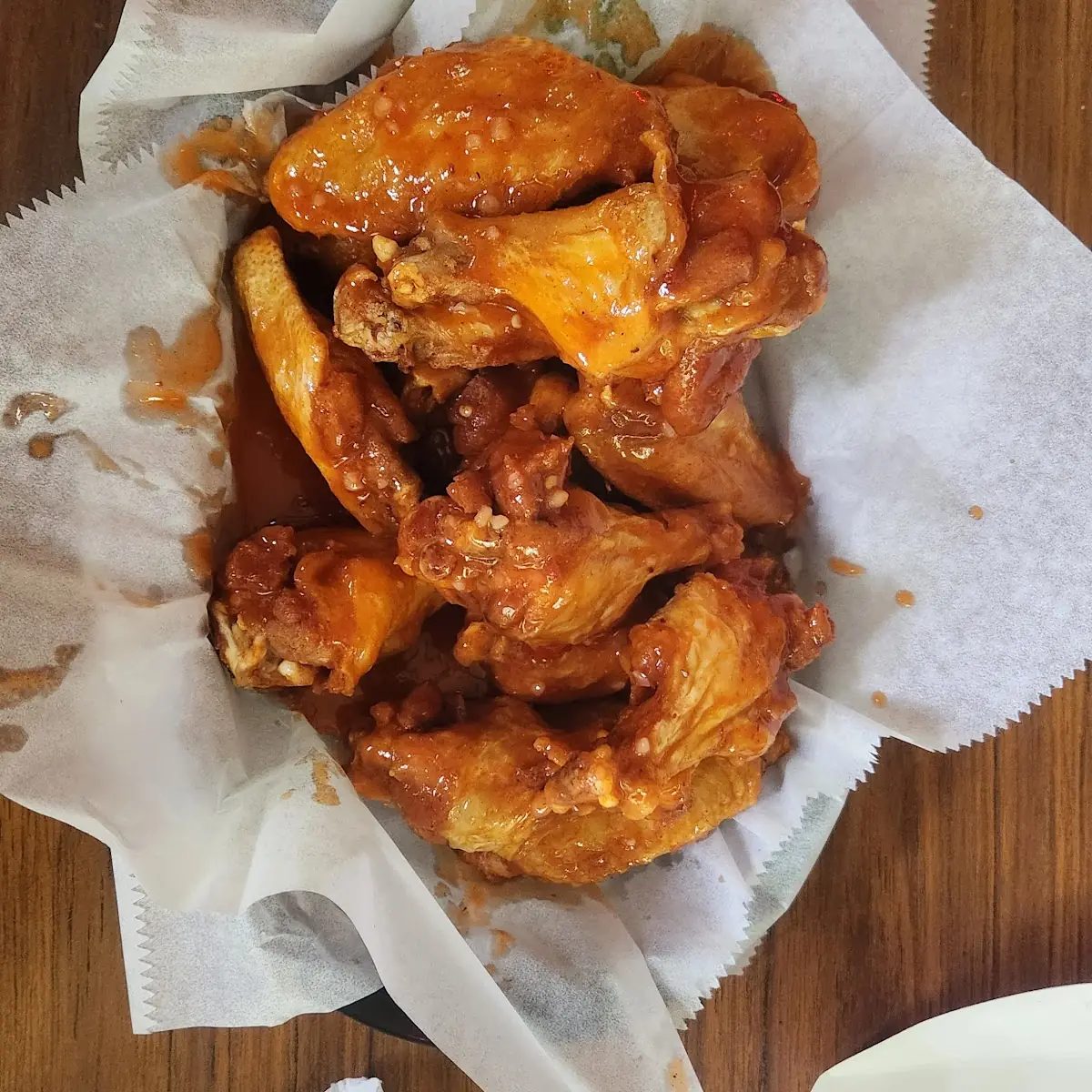 Hot Garlic BBQ Wings