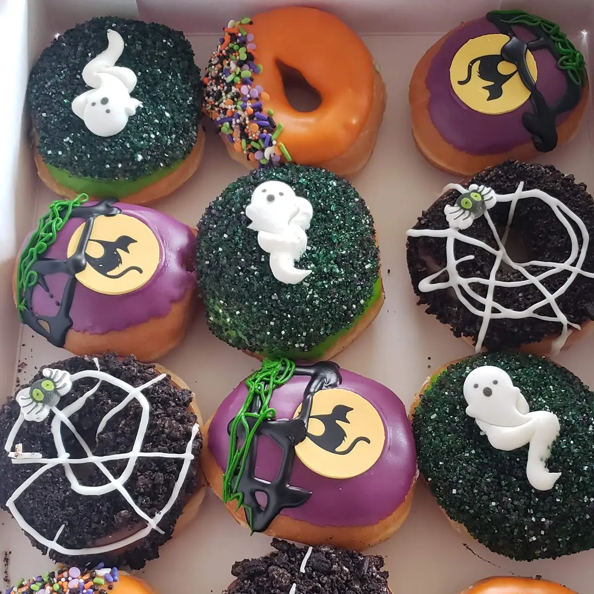 Dozen Original Glazed Doughnuts
