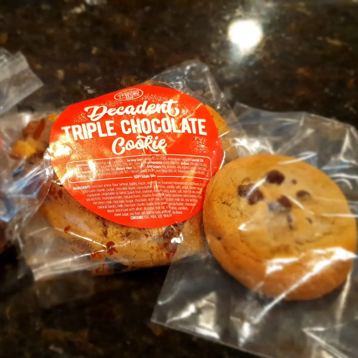 Role Chocolate Chip Cookie