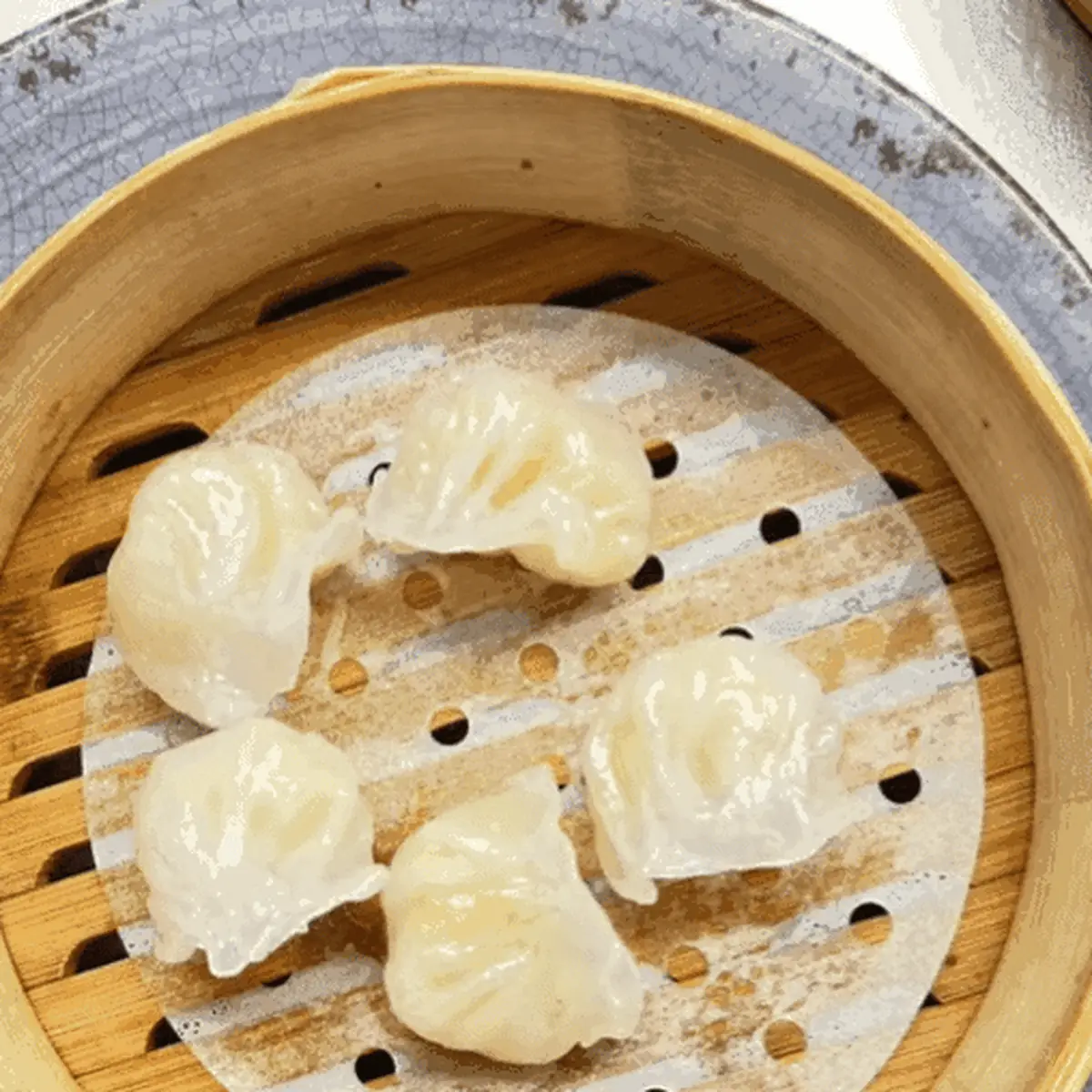 Steamed Shrimp Dumpling 9