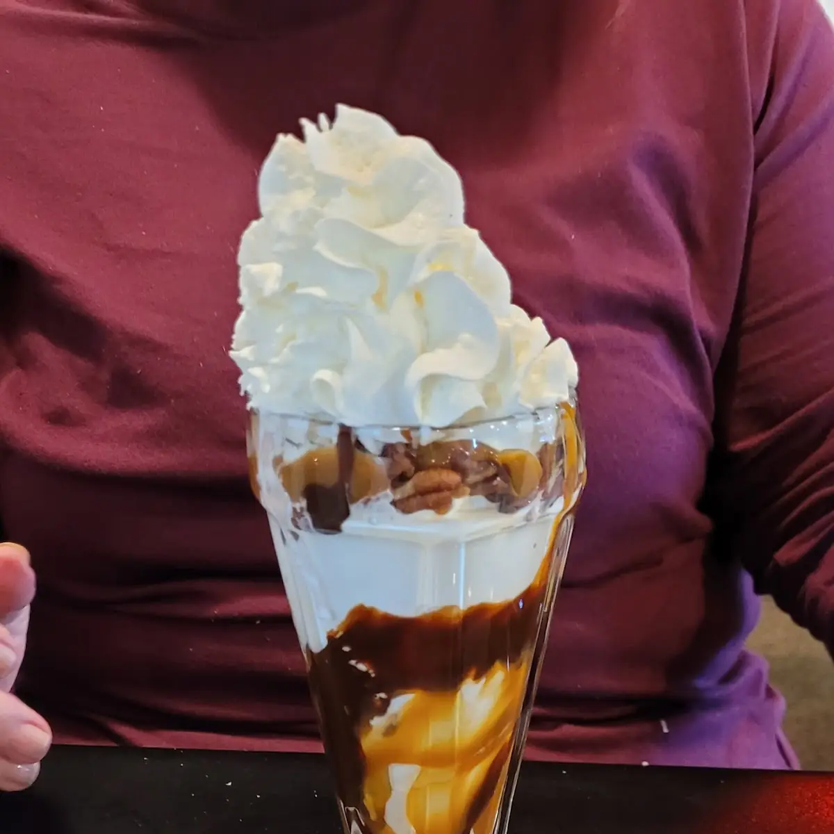 Turtle Sundae with Nuts