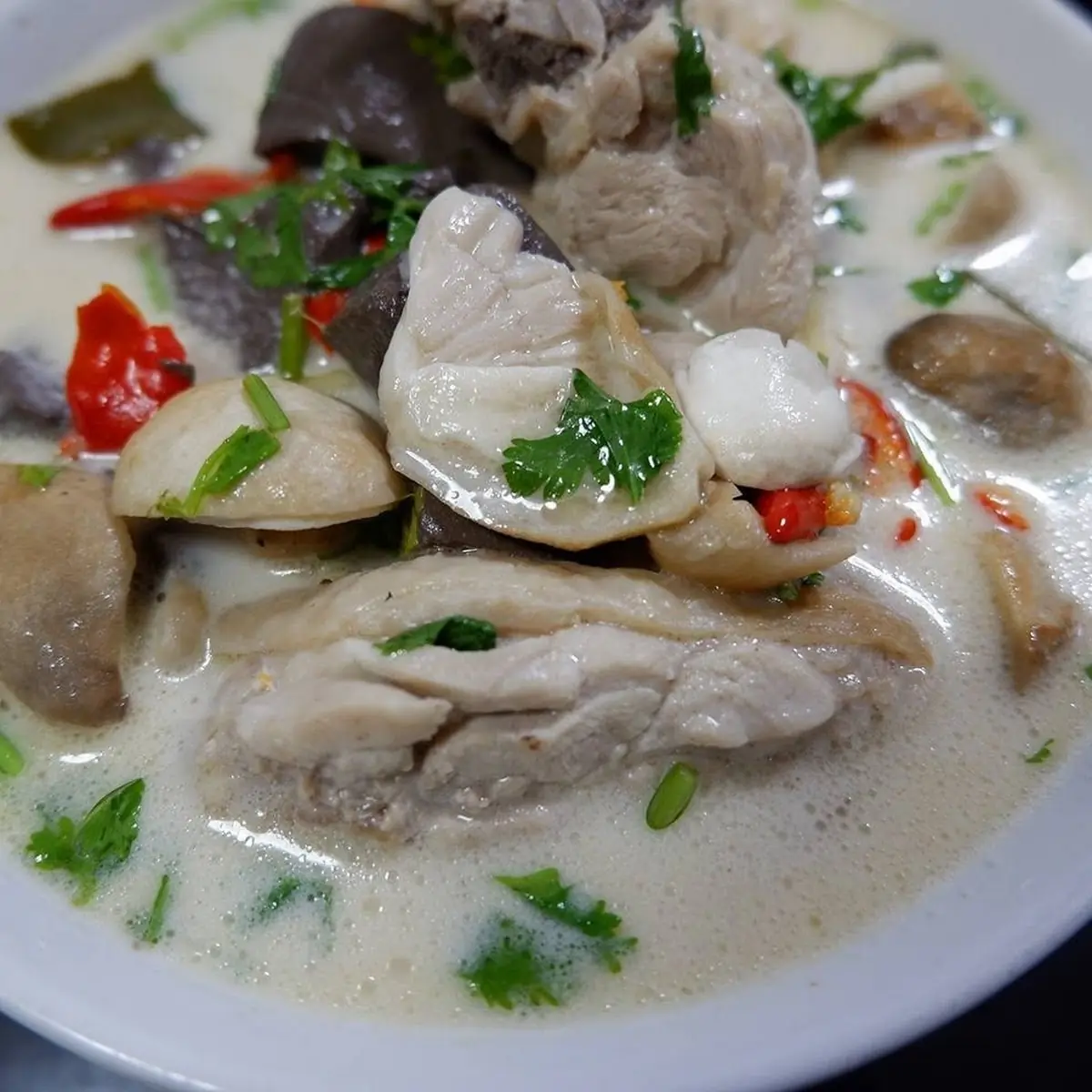 Tom Kha Kai