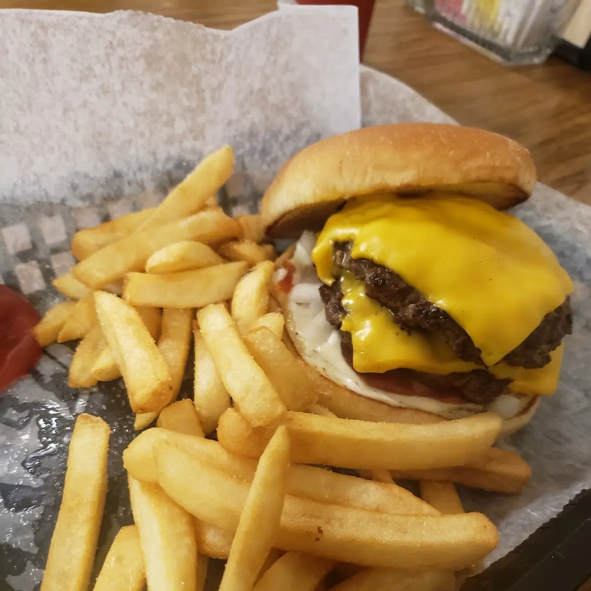Double Cheeseburger