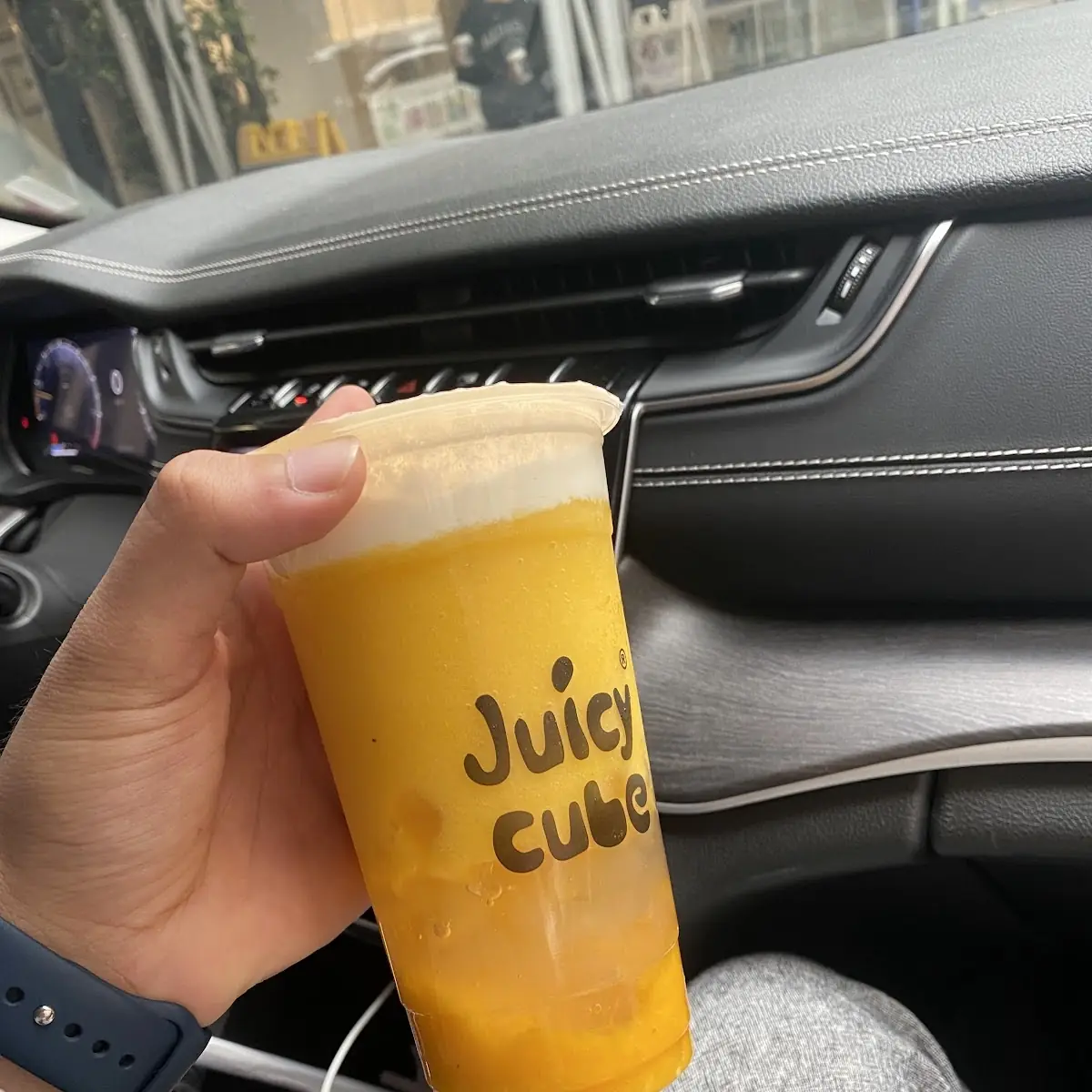 Mango Mango Bubble Tea