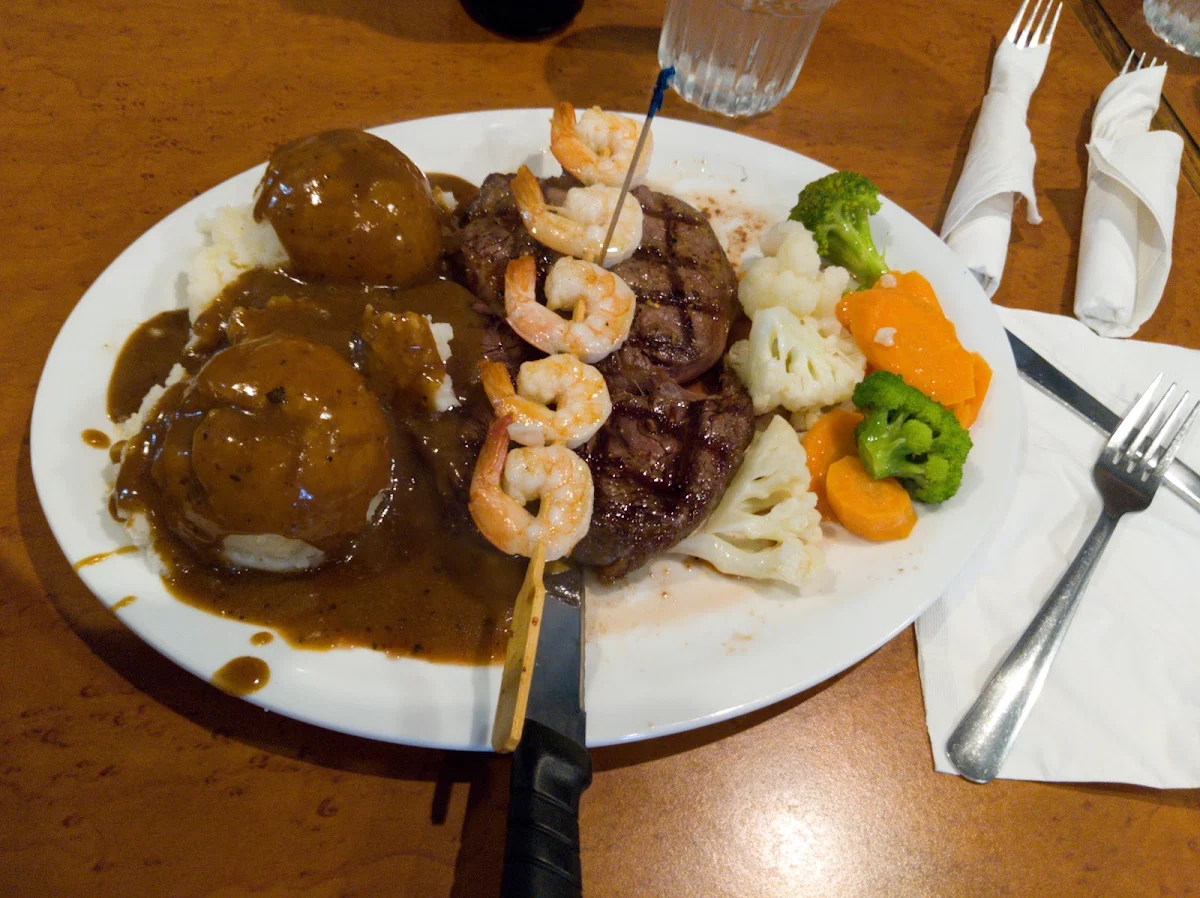 12oz Ribeye and Mashed Potatoes