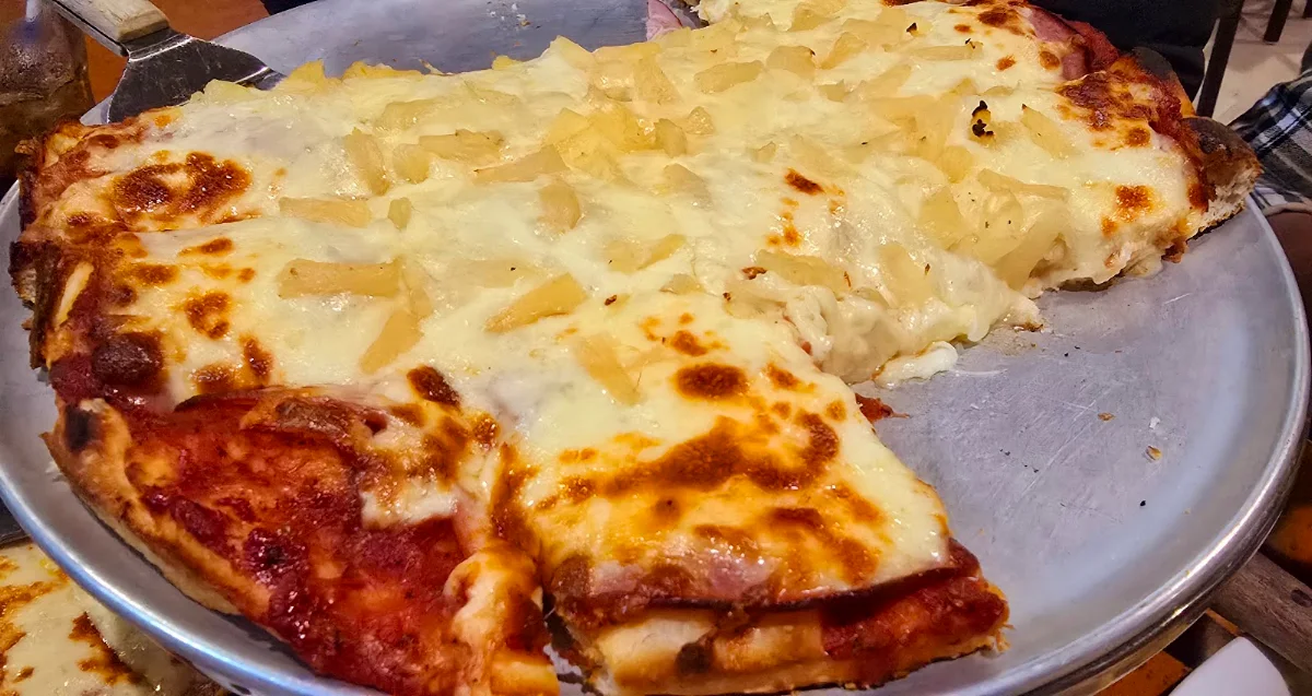 Hawaiian Pizza