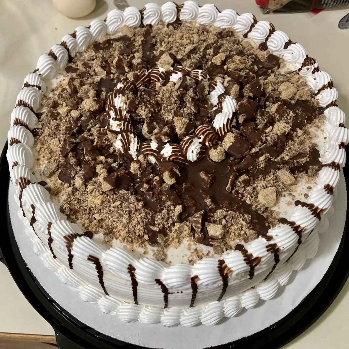 Peanut Butter Cup Blizzard Cake