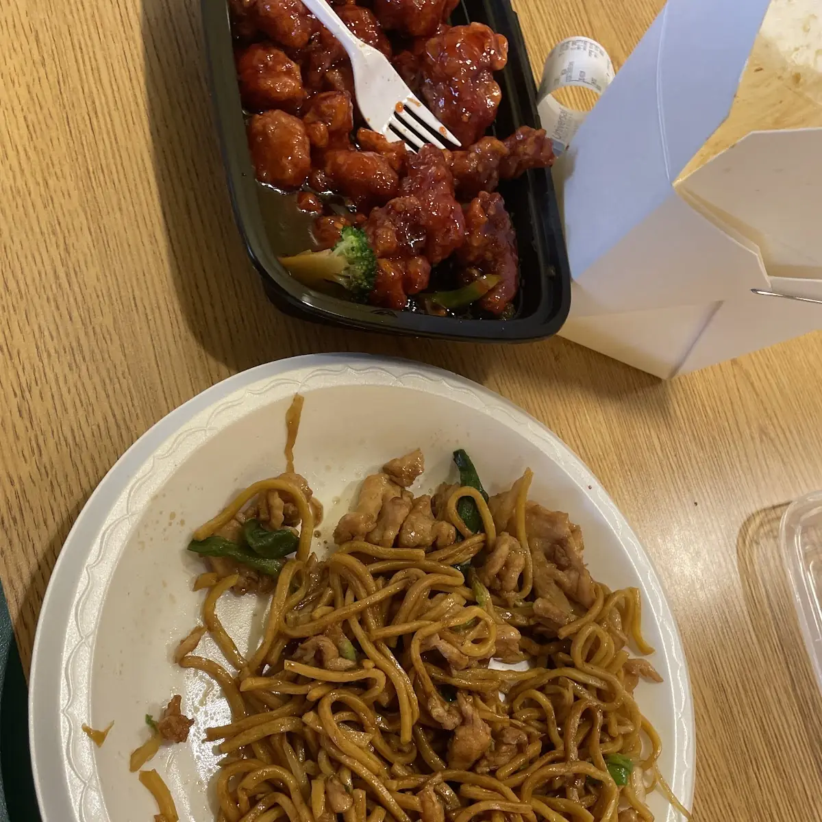 Chicken Lo Mein Combo Plate