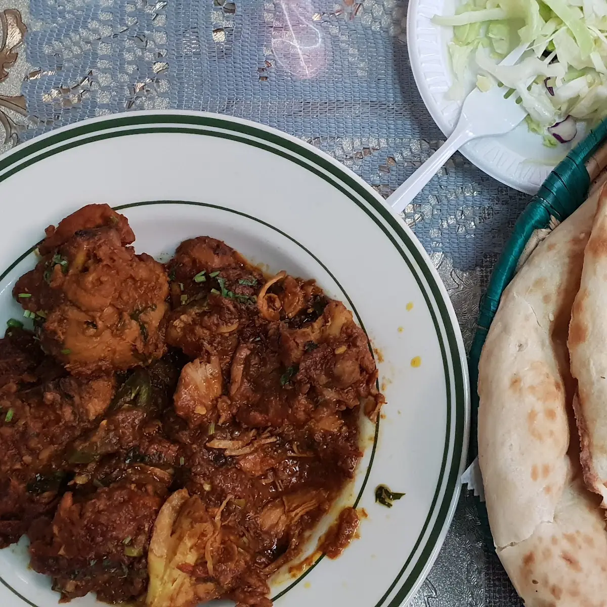 Chicken Karahi and Naan