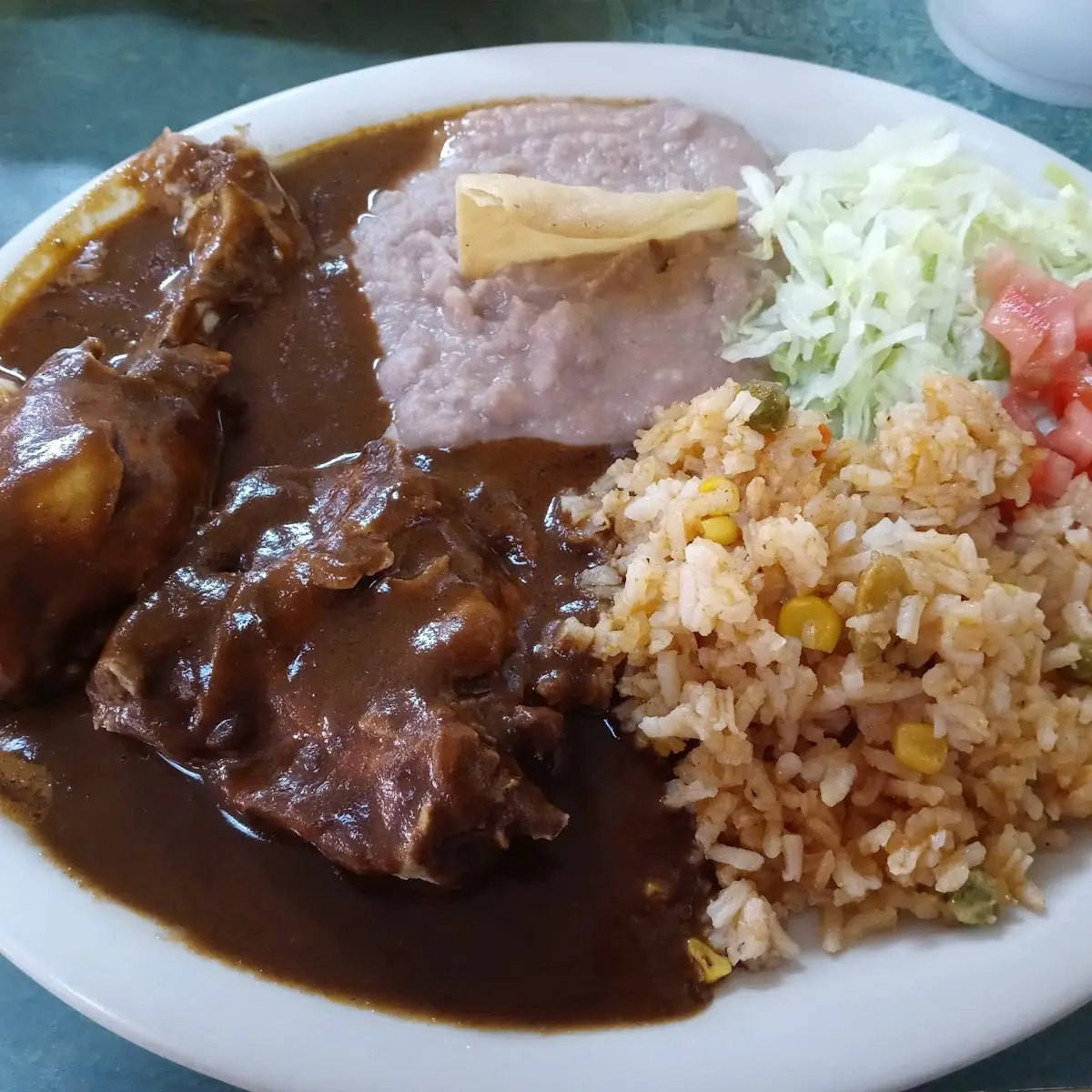 Pollo En Mole