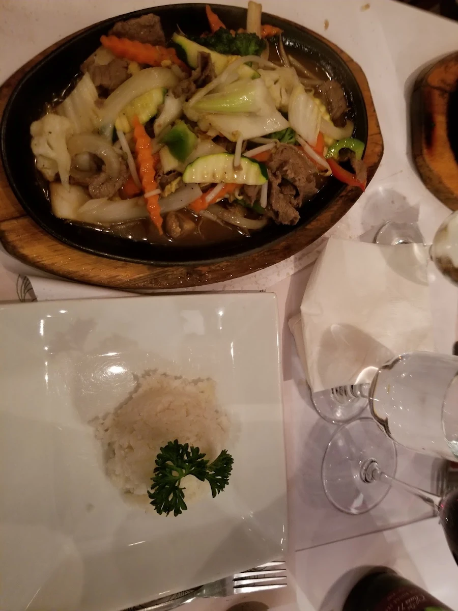 Sizzling Au Poulet, Malis Restaurant