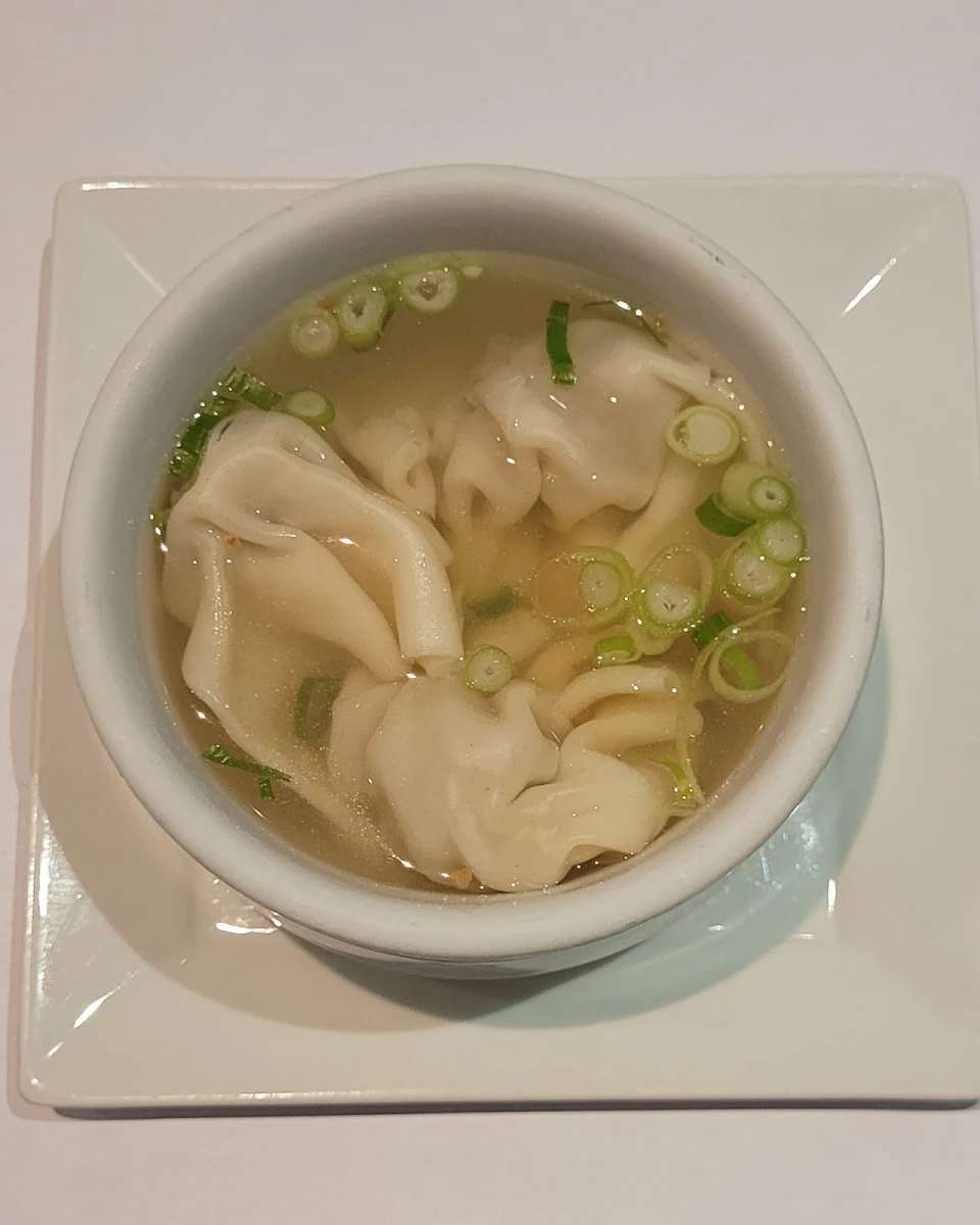 Soupe Wonton, Malis Restaurant
