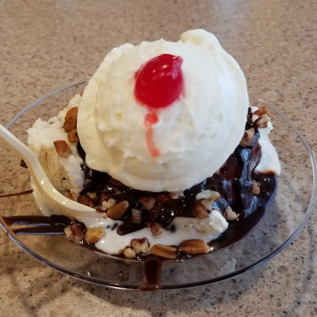 Brownie Sundae