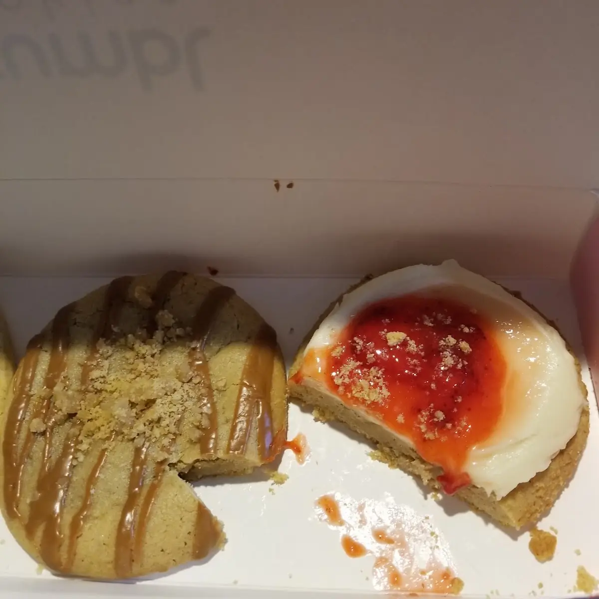 Strawberry Cheesecake Cookies