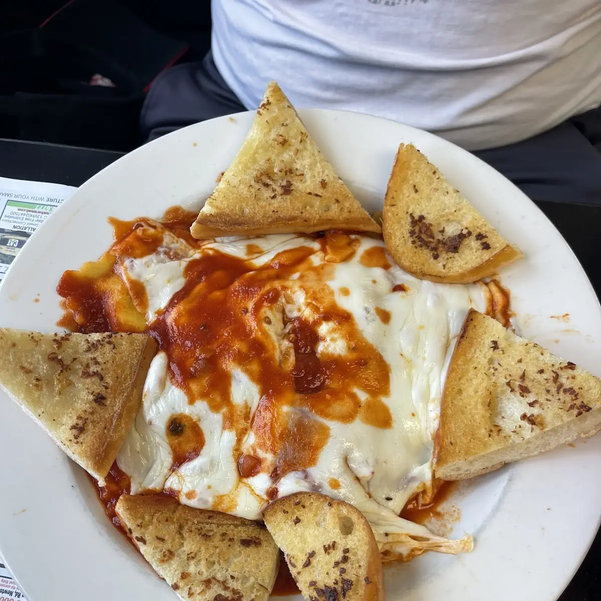 Ravioli with Garlic Bread