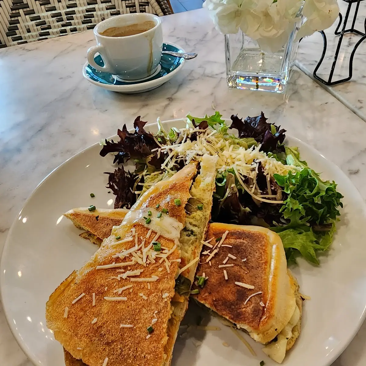 Mozzarella Caprese Panini