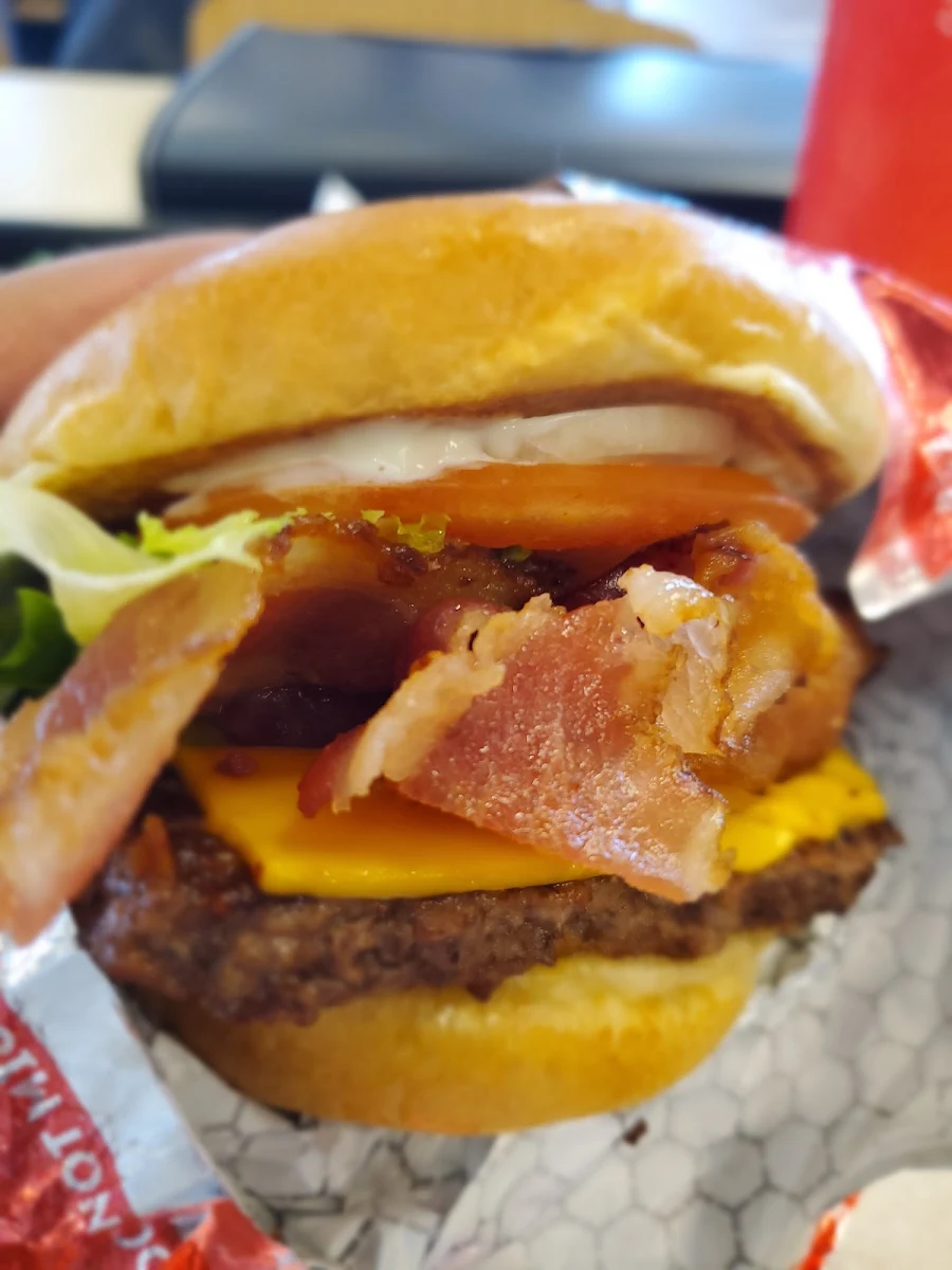 Bacon Deluxe, Wendy's