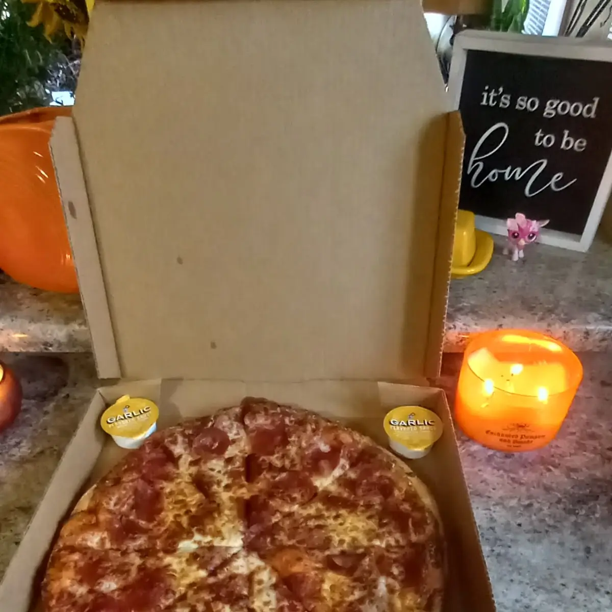 Hand Tossed Pepperoni Pizza