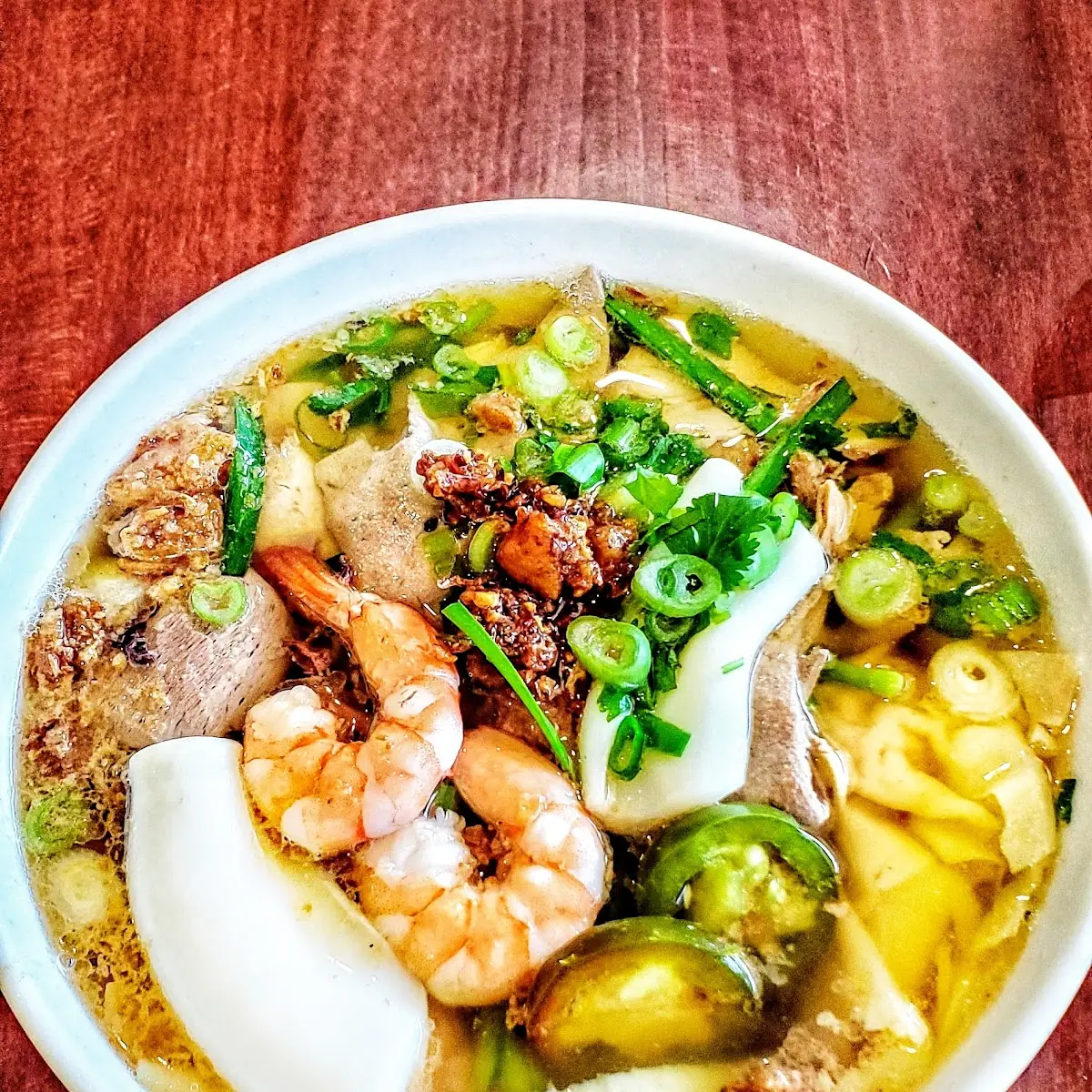 Combination Wonton Egg Noodle Soup