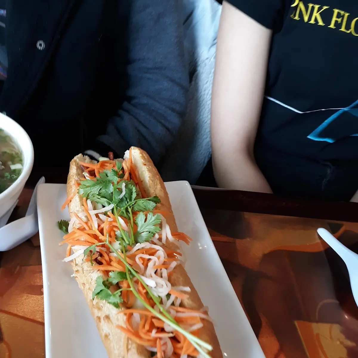 Bubble Tea & Bánh MÌ Sandwich