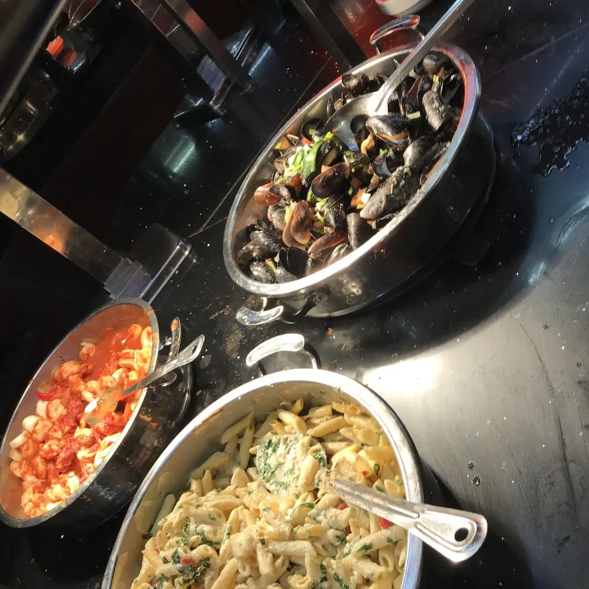 Highlights, Summit Suite Buffet