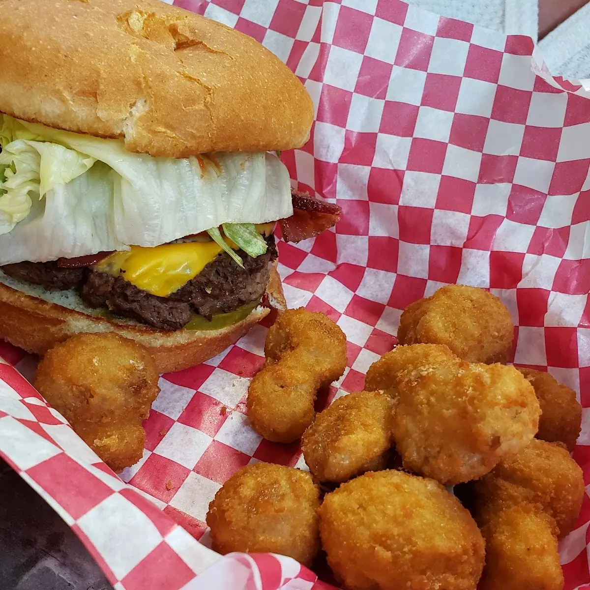 Single Wildcat Burger with Fried Mushrooms