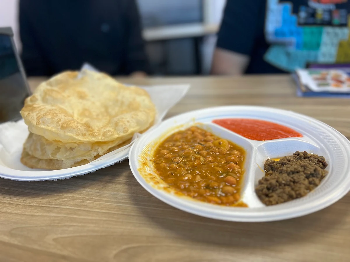 Halwa Poori 3 Choly and Keema