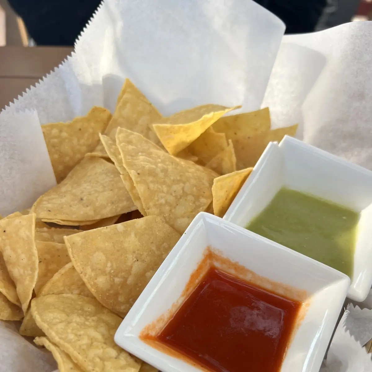 Tableside Guacamole Dip