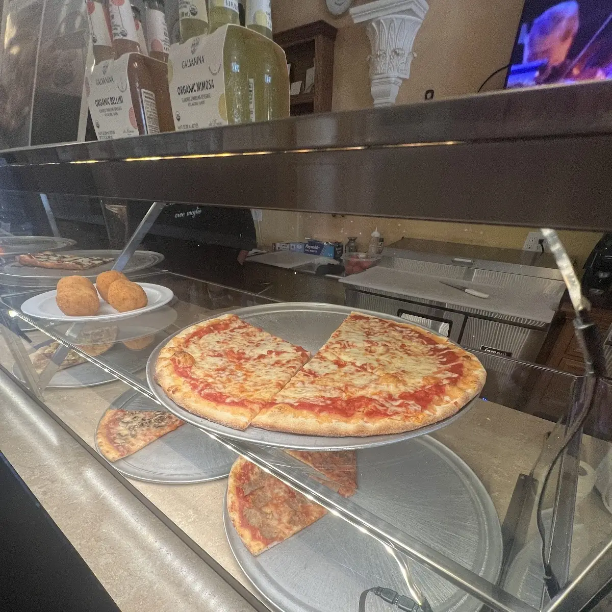 Cheese Pizza Hot