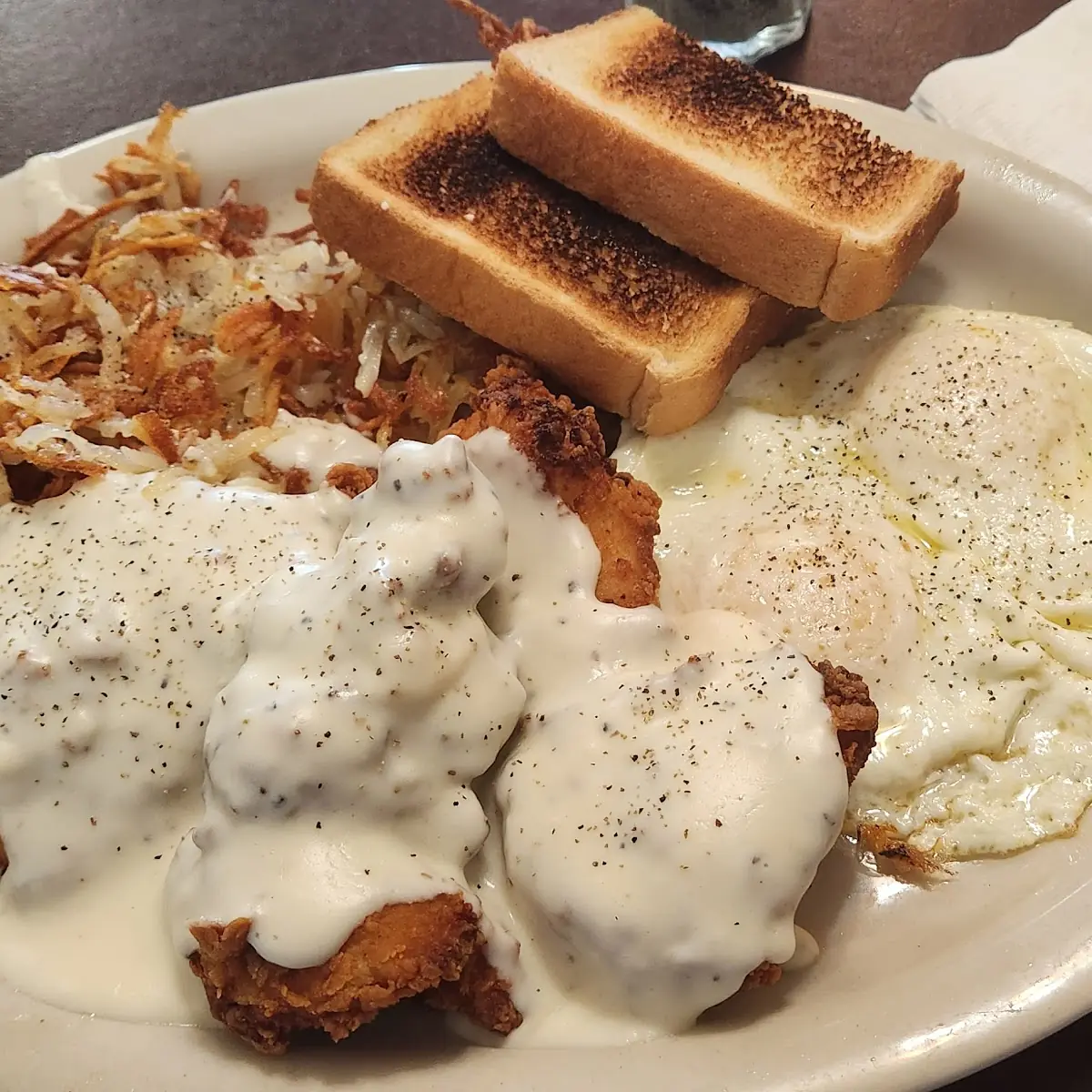 Eggs & Chicken Fried Steak