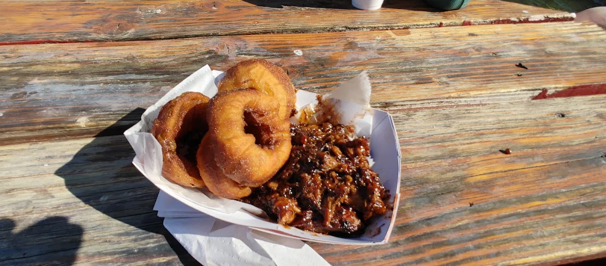 Pulled Pork & Onion Rings