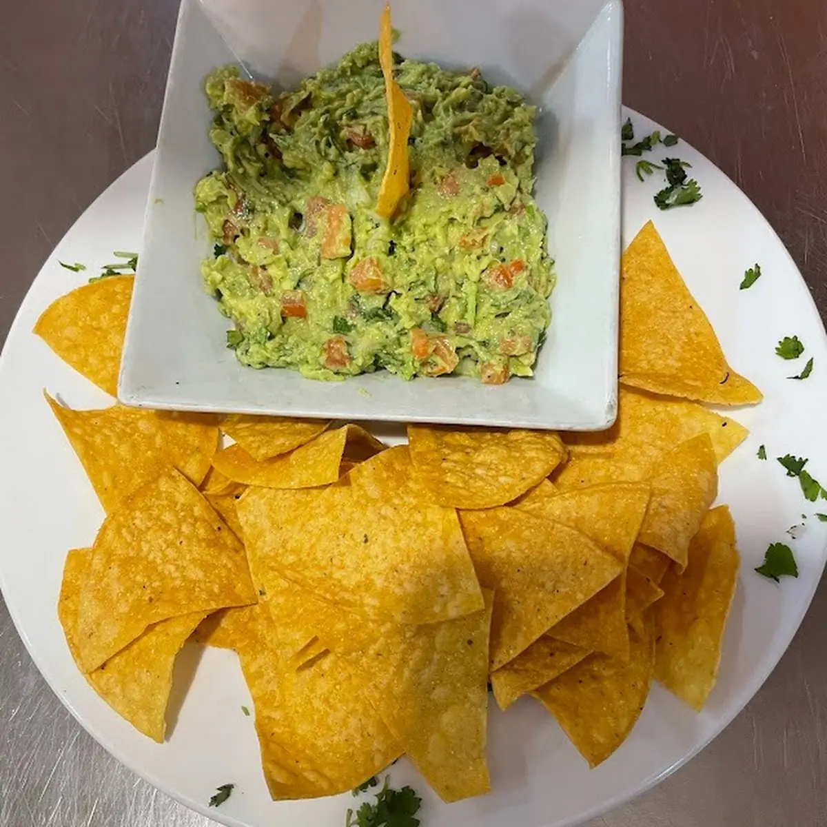 Fresh Guacamole & Chips