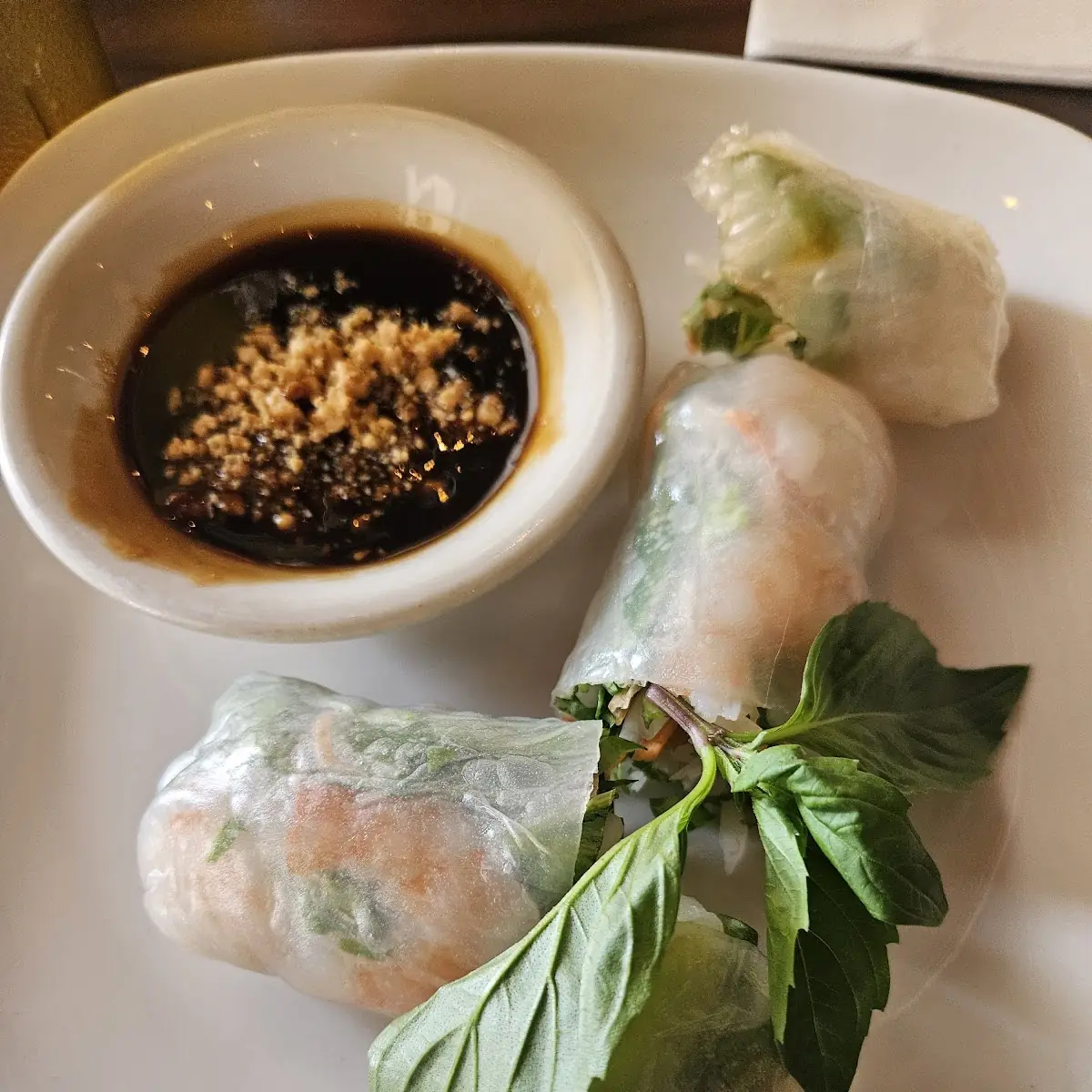 Shrimp Summer Rolls with Dip