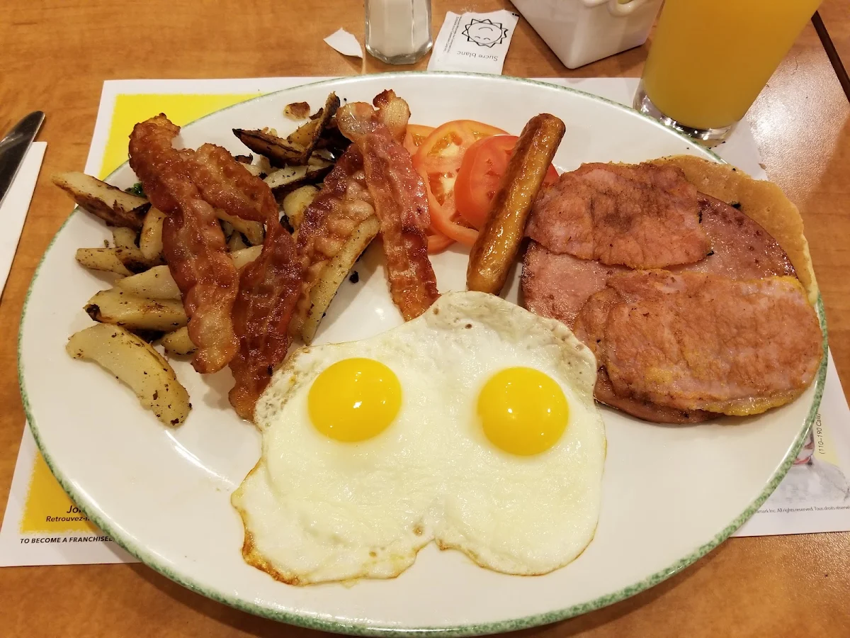 Two Scrambled Eggs Bacon and Potatoes, Cora Breakfast and Lunch