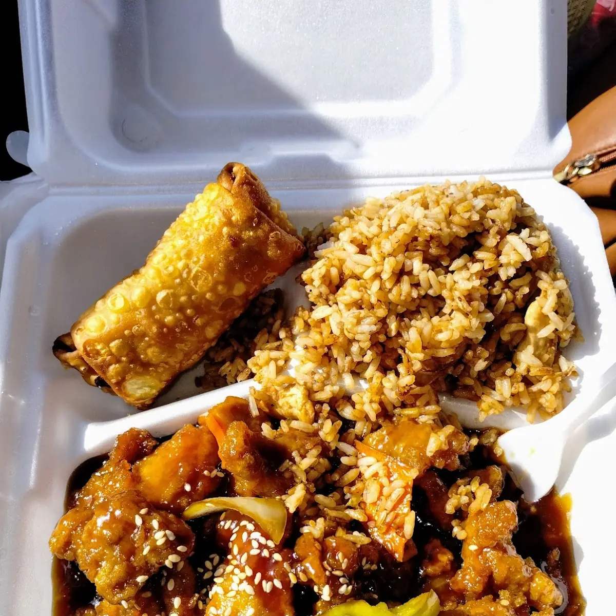 Lunch Sesame Chicken Combo