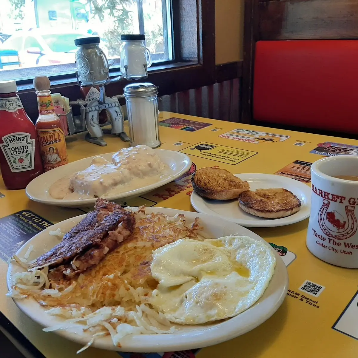 Hash Brown Eggs Biscuits and Gravy