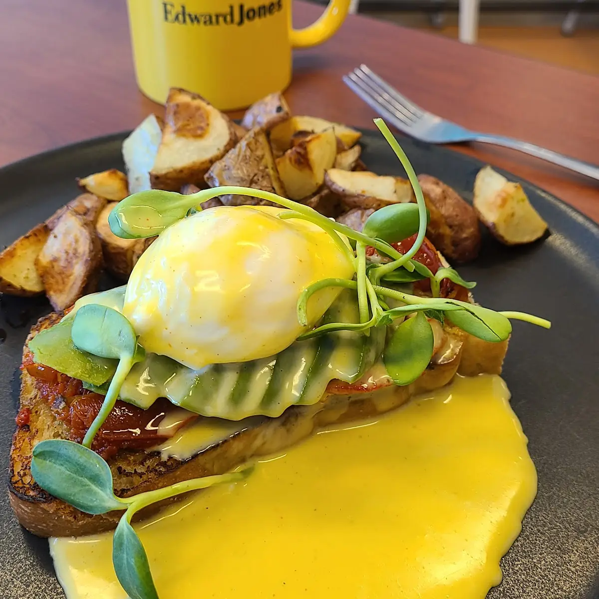 California Eggs Benedict