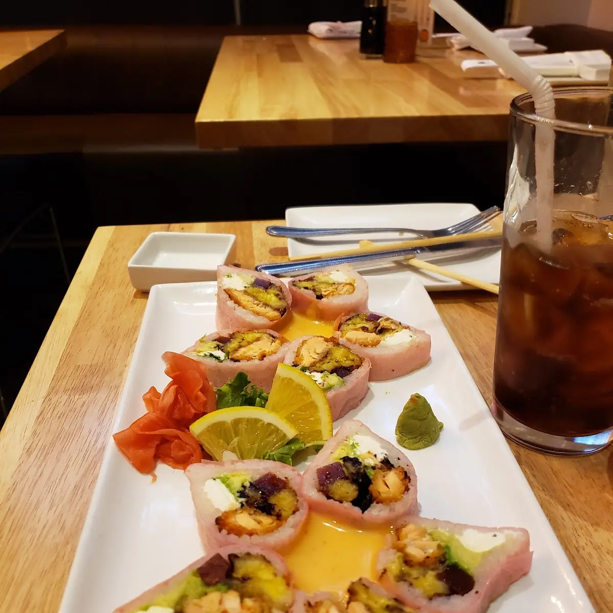 Pink Lady Maki