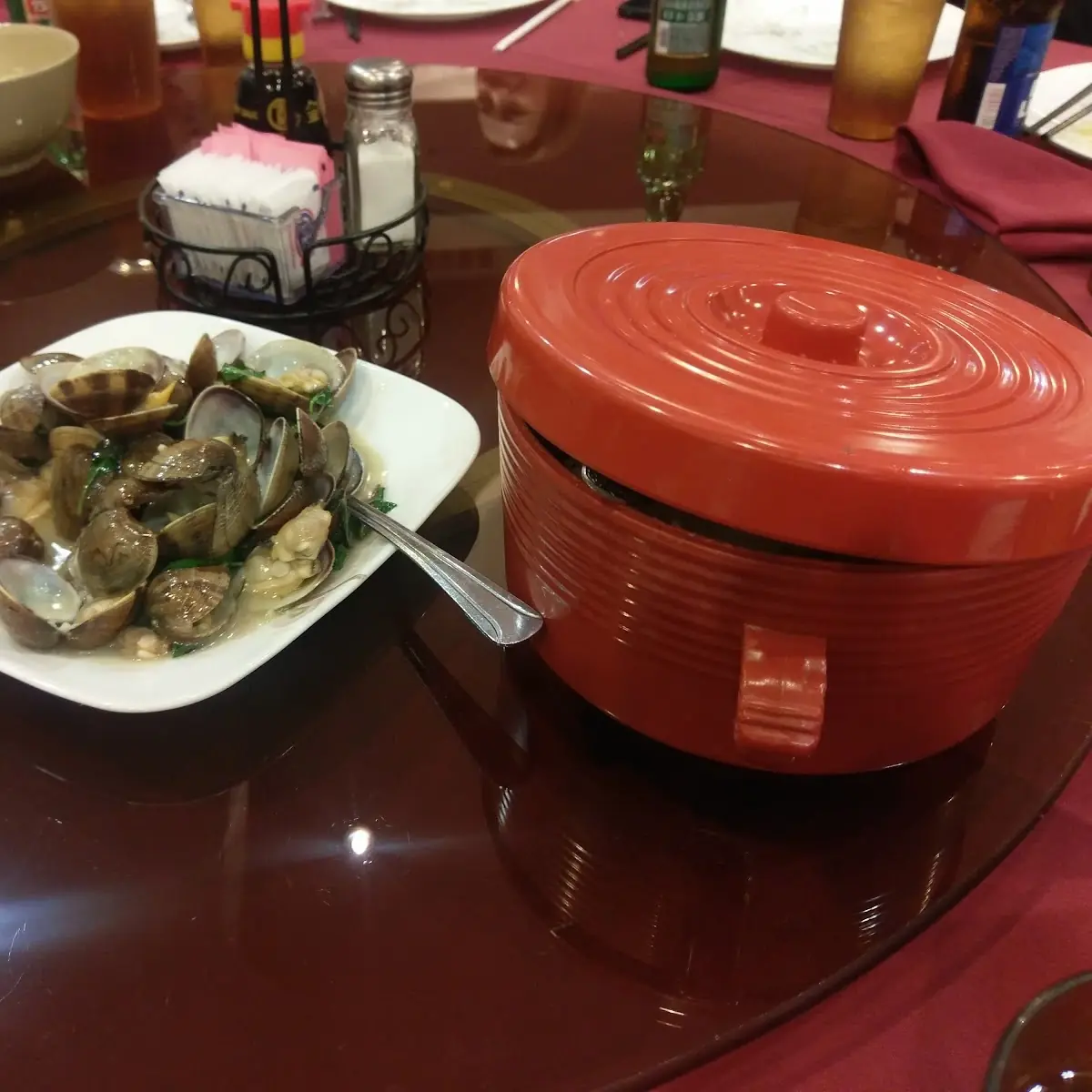 Steamed Clams and Rice